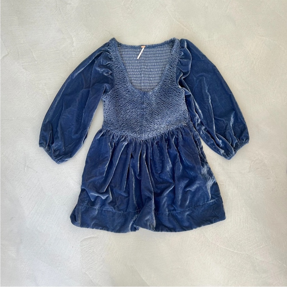 NWT Free People Farrier Harbour Blue Velvet Smocked Puff Sleeve Dress - Picture 5 of 7